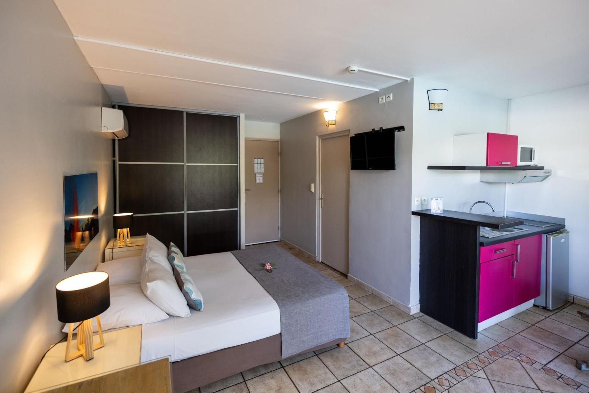 Hotel Les Creoles Saint-Gilles-les Bains Eksteriør bilde