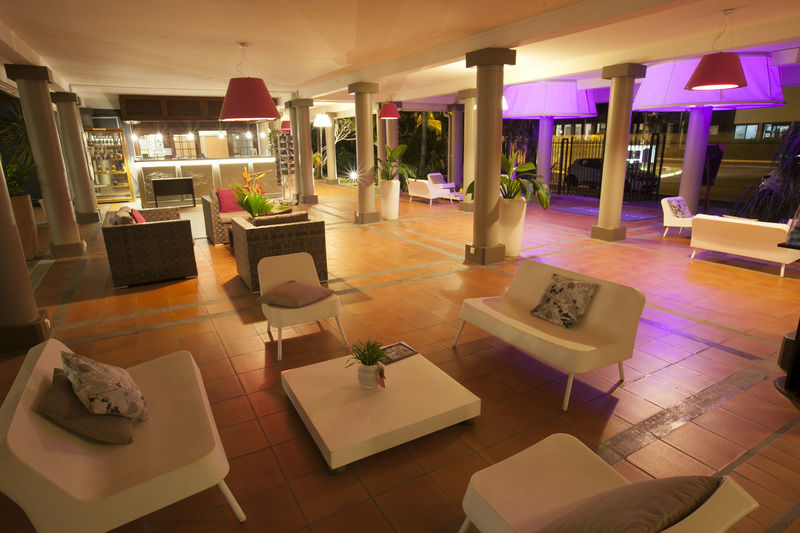 Hotel Les Creoles Saint-Gilles-les Bains Eksteriør bilde